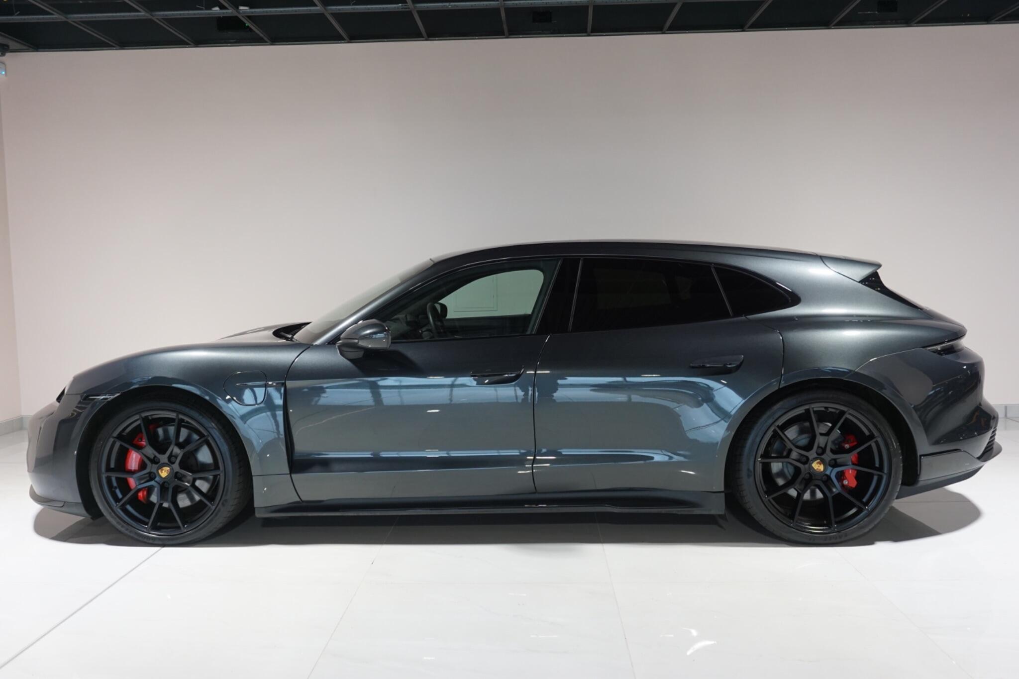 Porsche Taycan Performance Plus 93.4kWh GTS Sport Turismo 5dr Electric Auto 4WD (11kW Charger) (598 ps)
